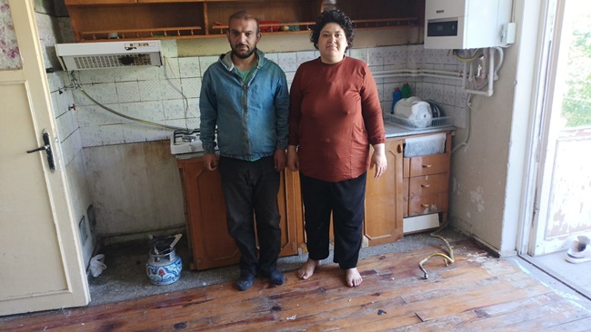 YANGINDA HER ŞEYLERİNİ KAYBETTİLER, ŞİMDİ DESTEK BEKLİYORLAR